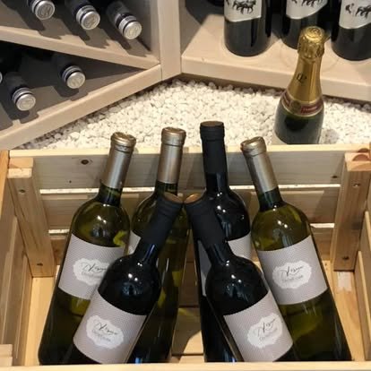 44243152_2214229168796044_7362378723431022592_n